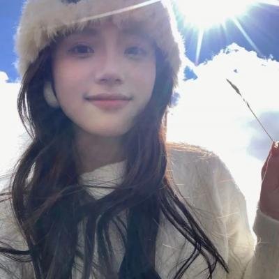两个四月 高清剧集封面